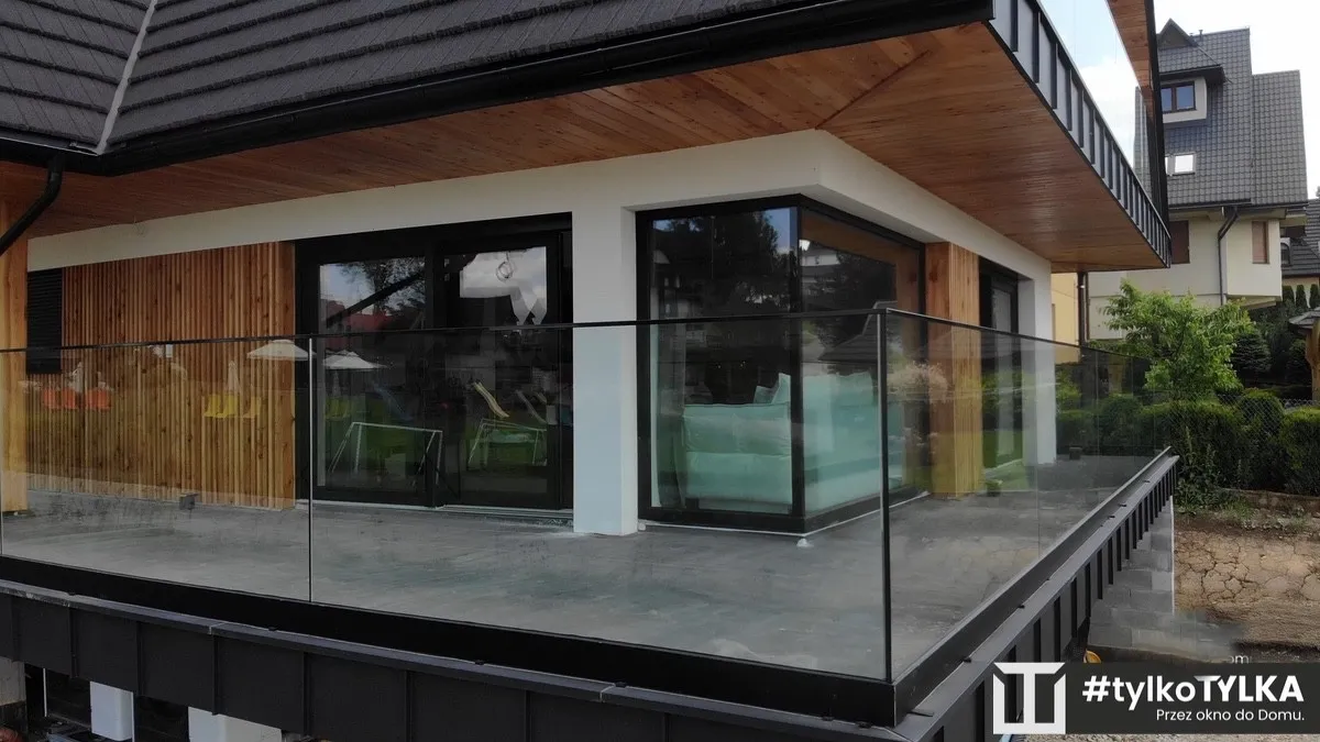 Nowoczesny dom z oknem Corner-Glass w Zakopanem
