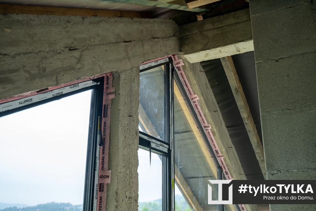 Wewnętrzna taśma paroszczelna Soudal SWS - poprawne uszczelnienie montażu okna od strony pomieszczenia